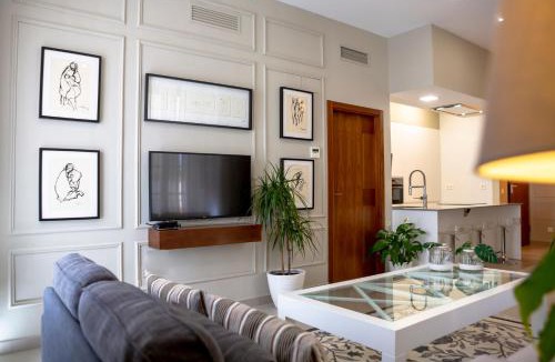 Santiago Apartment | MD Casa Palacio Muñoz Chaves Siglo XVIII