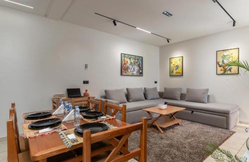 Cite El Houda Apartment | Modern 2BR Condo 10min from beach and Souk