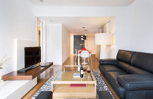 Eixample Apartment | Modern 1-bedroom City Centre Apartment