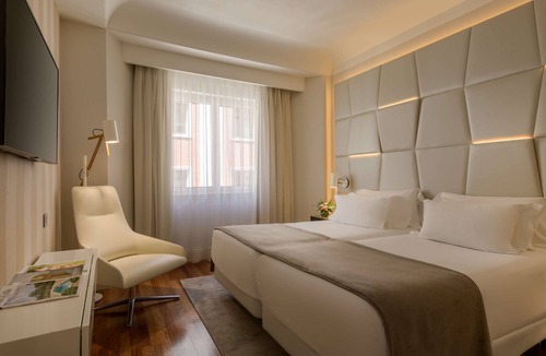 Recoletos Hotel | NH Collection Madrid Colón