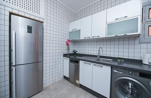 Hivernage Apartment | Oasis Hivernage Center with 2 bedroom avec Piscine & Terrasse