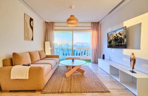 SOUR JDID Apartment | Oceanfront 2BR by Hassan II Mosque