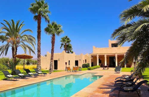 Jbilate Villa | Palais Nova