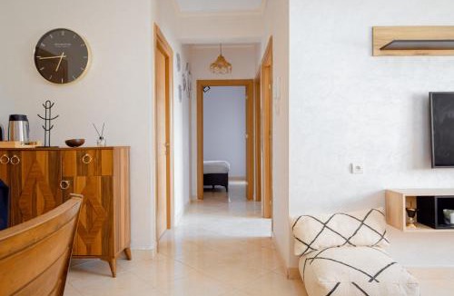 Gueznaia Apartment | Peaceful place near stadium and airport