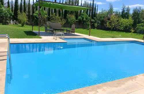 Ait Zat Apartment | Peaceful Villa with Pool and Garden