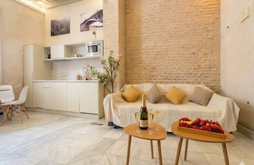 Triana Apartment | Premium, elegant, and exclusive apartment in Triana & Sleeps 4 & Private patio