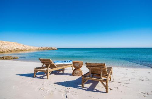 Dakhla Ski Chalet | Private Beach Bungalow, Peaceful Stay in Dakhla