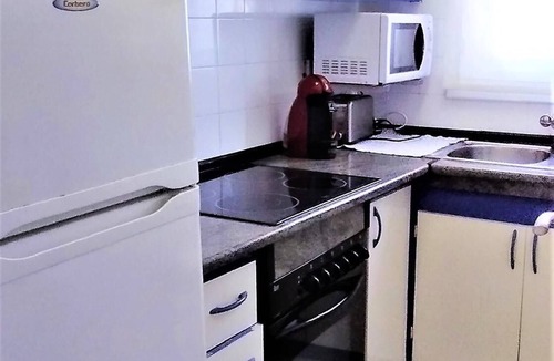 El Mas Oliva Apartment | QUIET AREA TO RIDE A BIKE, GO TO THE POOL