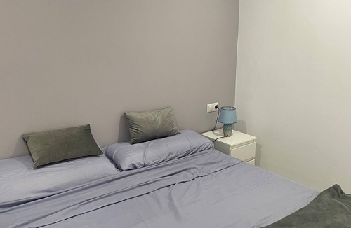 Playa del Ingles Resort | Recently renovated corner apartment with great sea views!