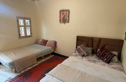 Boumalne Dades Hotel | Red Rocks Guest House stay with locals