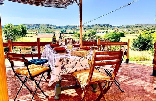 Alcuneza Cottage | Relax&+ Tranquilidad, estrellas, campo.Sigüenza ciudad artística medieval