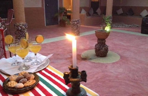 Nekob House | Riad Casa Roja