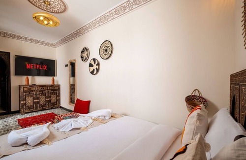 Assouel House | Riad Chaleurs Breakfast AC 15min Walk Jemaa El Fna