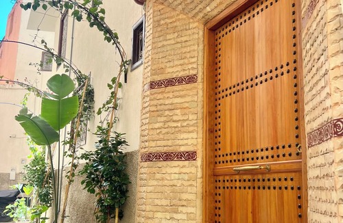 R'habet Zbib Apartment | Riad Dar Bouzoubaa Rooftop Apartment with Views of the Medina, Fes