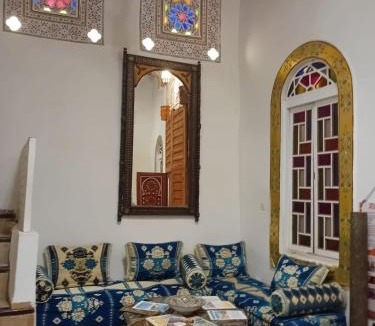 Dar Tazi House | RIAD DAR DIWAN