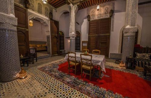 El Mokhifa House | Riad Gzira Fez