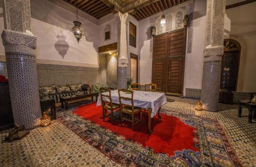 El Mokhifa House | Riad Gzira Fez