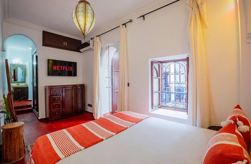 Sidi Bou Amar House | Riad iksandar prestige, Medina, heated pool