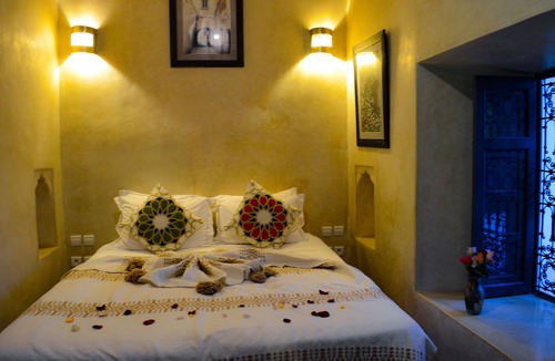 Assouel House | RIAD PAPILLON ,Beautiful, Quiet Riad with plunge pool, wifi terrace