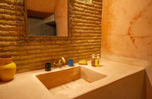 Mellah House | Riad Privé (pool, terrace) 5min from Place Jemaa el Fna