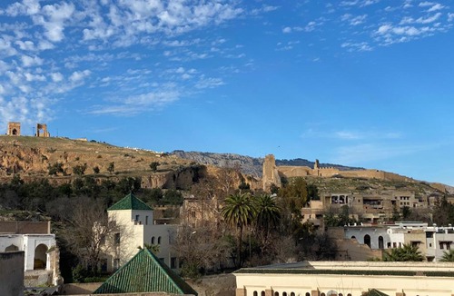 Zekkak Er Roumane House | Riad-style Guesthouse-Fez Medina Stay with Rooftop