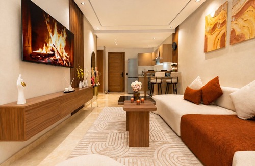 Belvedere Apartment | Royal Nest: Lumineux, Cosy, Centre-Ville, Parking