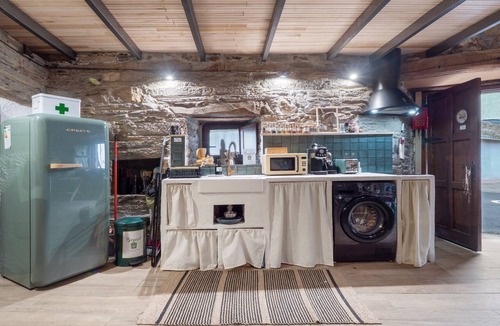 Fontoria House | Rural House 'La Casita del Pajar' in El Bierzo, with WiFi