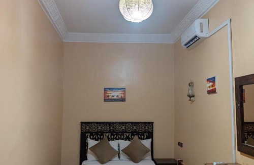 Hassilabied Apartment | Sahara Desert Apartment with Camel Tours & Free WiFi