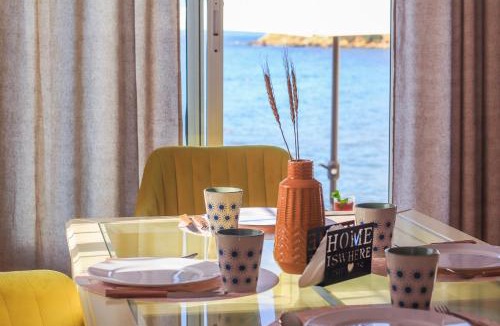 Al Bahraoyine Apartment | Sea Corner Playa Blanca