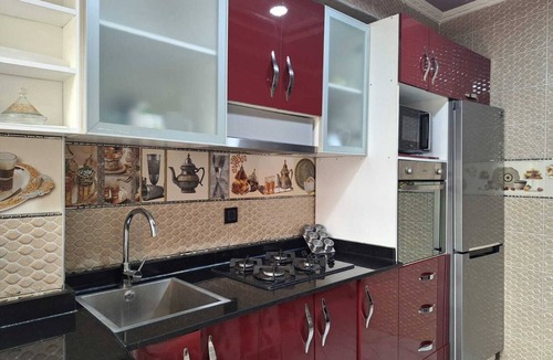 Mesnana Apartment | Secure family haven with Wi-Fi and amenities