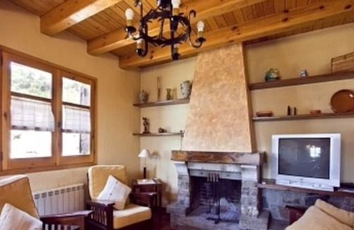Olvan Cottage | Self catering Cal Marigot - Sant Salvador for 6 people