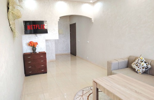 Menara Apartment | Spacious Air-Conditioned Apartment in Marrakech