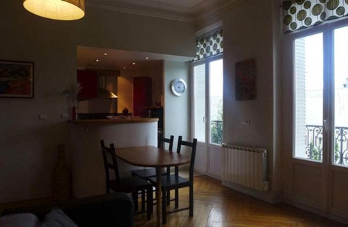 Aix-les-Bains City Center Apartment | Studios d'Albion
