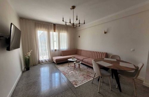 Quartier Hassan Apartment | Stylish and spacious studio with a balcony