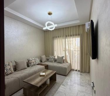 Ain Harrouda Apartment | Stylish Studio with Pool, Near Beach Ocean Park Zenata City