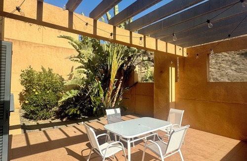 Vera Apartment | Sun filled newly refurbished family sized apartment with sweeping valley views