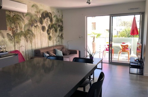 Aix-les-Bains Apartment | T2 Vacances et Cures Avec Terrasse EN Centre Ville