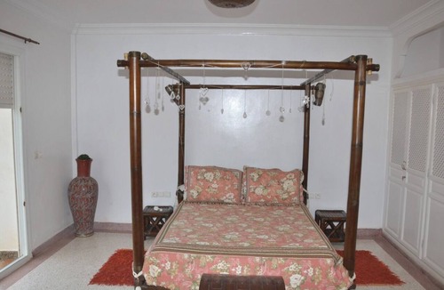 Mirleft Cabin | Tigmino is a 5-minute walk from the sea along the cliffs