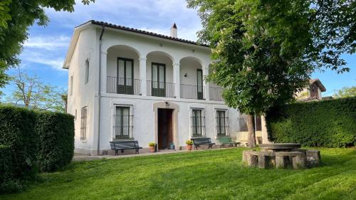 Sant Vicenc de Torello House | Torre de Codinac
