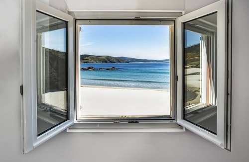 Frije Apartment | Tourist accommodation sea view beach Nemiña