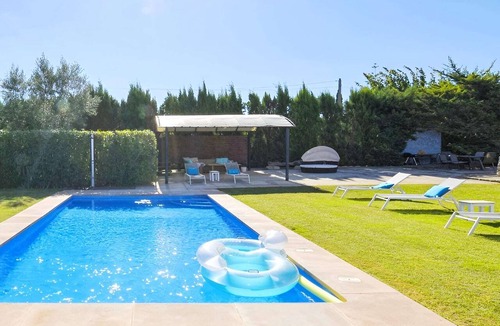 Binissalem House | Tranquil Binissalem Country Home with Pool