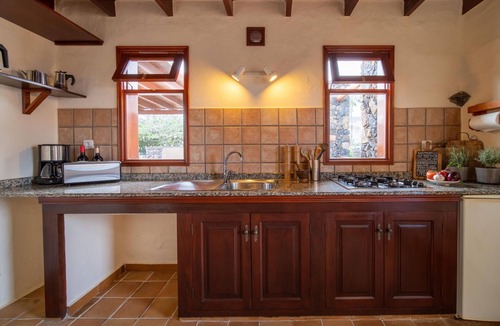 Haria House | Vacation Home 'Casa Margarita 4' with Mountain View, 2 Terraces & Wi-Fi