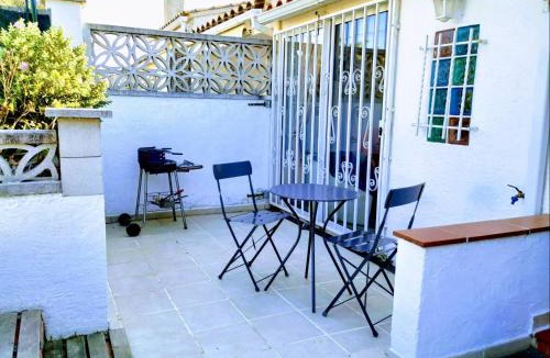 L'Escala Villa | VACAY Villa Armallada, descanso perfecto, en la Costa Brava, L'Escala!