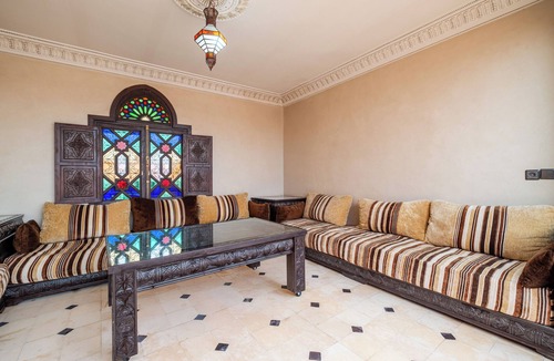Daoudiate House | Villa Andalous Spacious 5-bedroom house in Marrakech with Private Pool