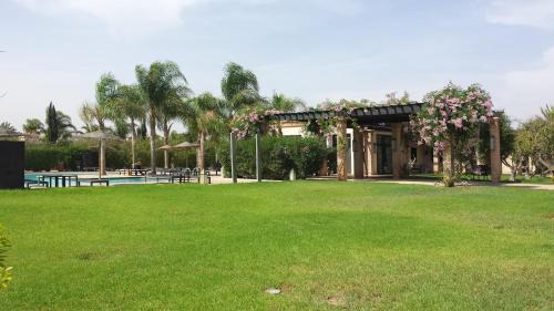 Issen Villa | Villa Catalpas