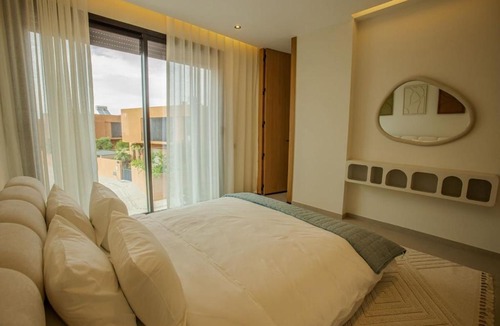 El Makina Villa | Villa Fellicia Marrakech, 5 suites, piscine, hammam vue sur golf