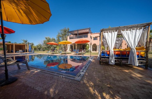 Ait Hamid Villa | Villa JUZYAN une parenthèse de bien-être et de convivialité