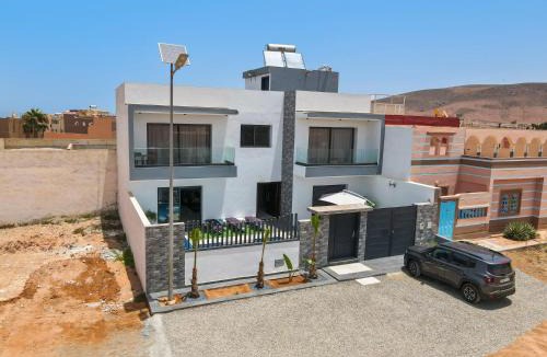 Mirleft Villa | Villa MOSA 3 beds + 3 Bath villa with pool