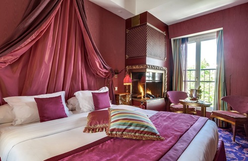Pigalle Hotel | Villa Royale