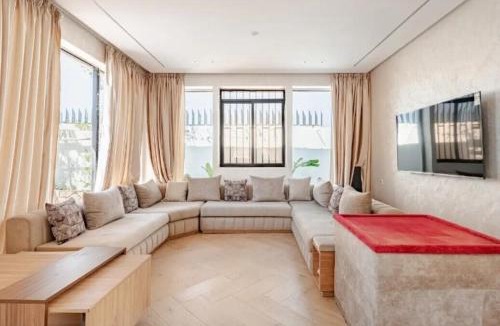 Hjar Ennhal Villa | Villa with private pool and sea view